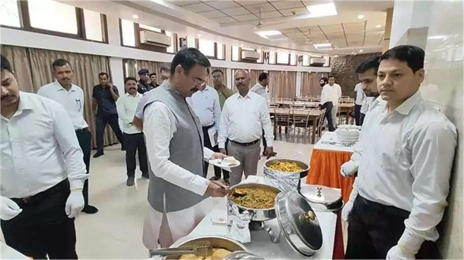 HaryanaMLAs will taste various dishes