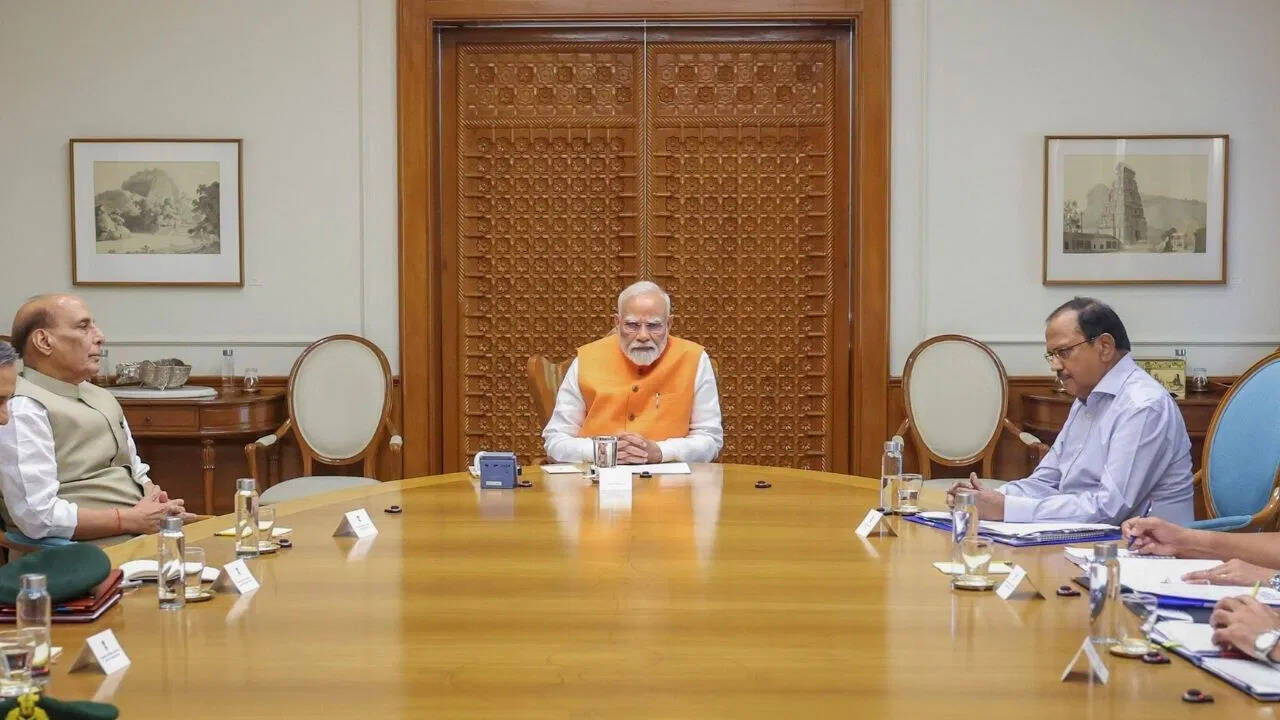 नरेंद्र मोदी