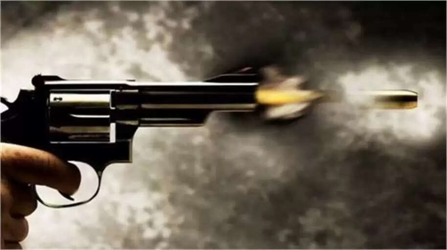 Two unknown miscreants on a bike fired at the sarpanch