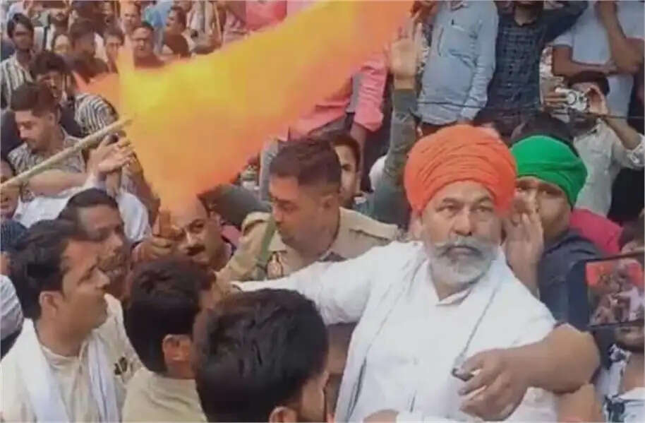  Attack on Rakesh Tikait